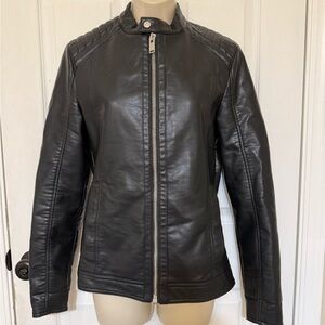 Zara Black Faux Leather Moto Biker Jacket Women S Quilted Shoulder Zip Moto